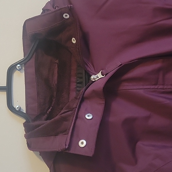 Soft Shell Jacket - Picture 4 of 8